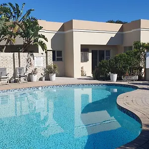Vignes Guest Bed & Breakfast